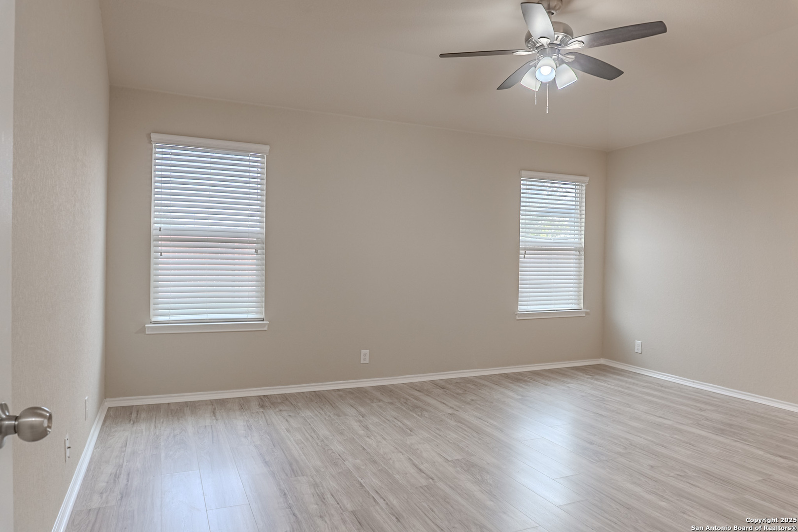 10129 Strasbourg Way Schertz, TX 78154 - Photo 12 of 24