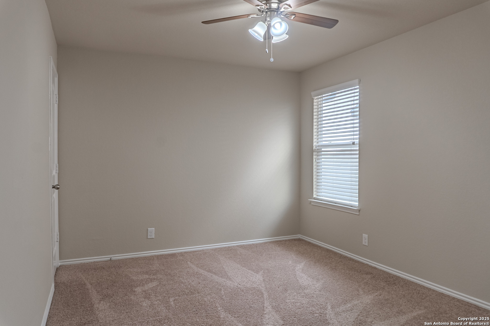 10129 Strasbourg Way Schertz, TX 78154 - Photo 21 of 24
