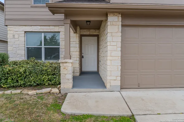 $317,500 | 10129 Strasbourg Way, Schertz, TX 78154