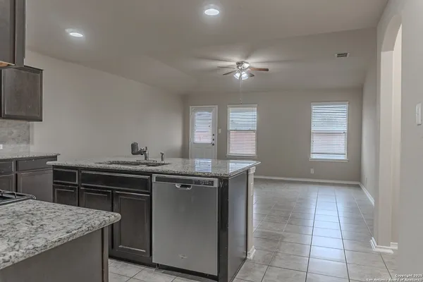 $317,500 | 10129 Strasbourg Way, Schertz, TX 78154