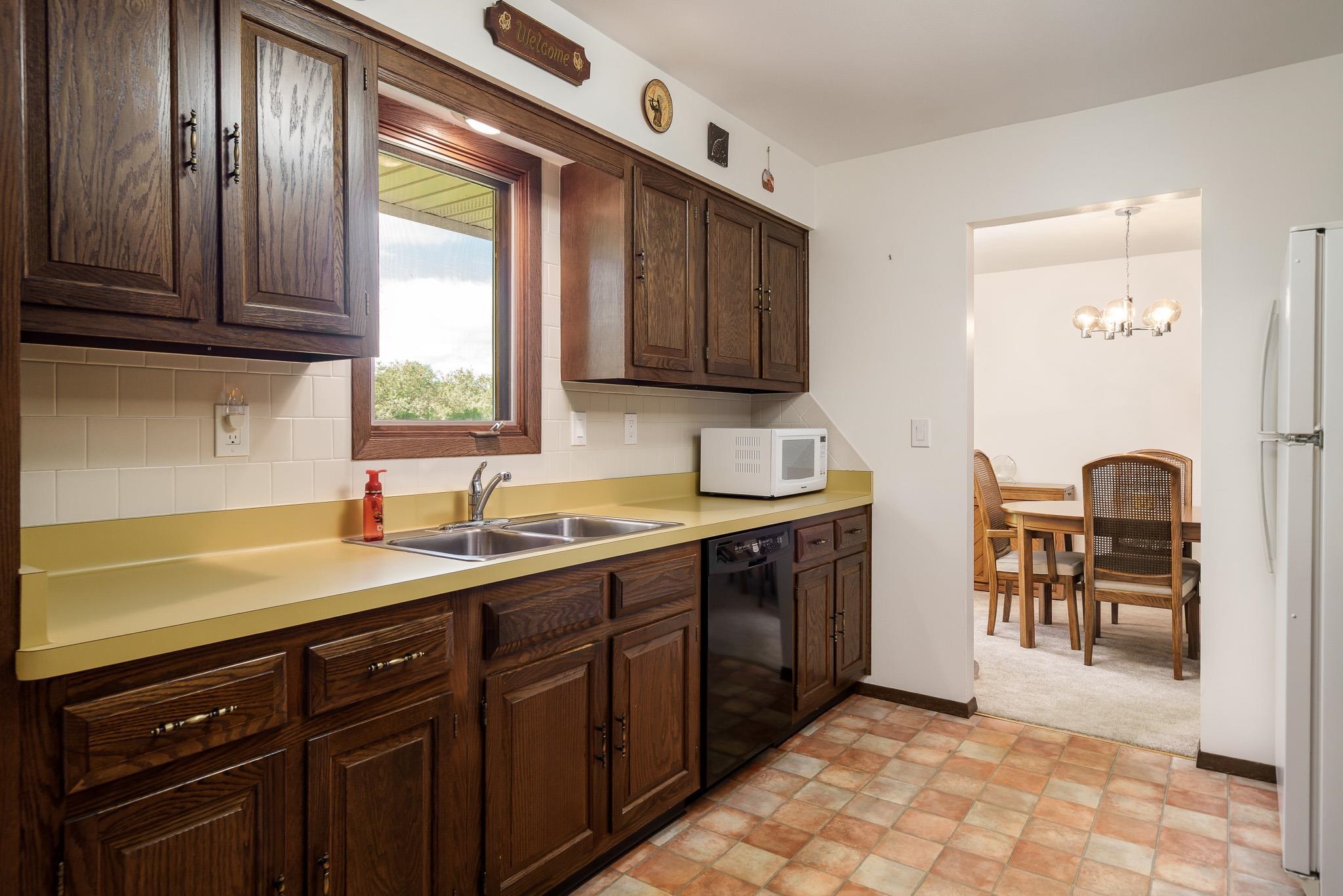 11891 Tresemer Road Roscoe, IL 61073 - Photo 15 of 39