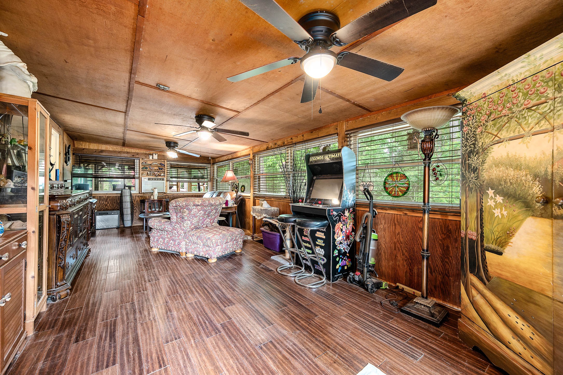 100 Magnolia Place Coldspring, TX 77331 - Photo 18 of 50 a view of a room with gym equipment