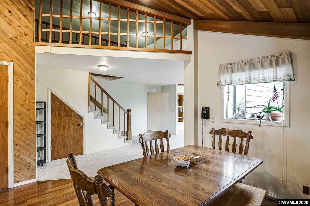 10774 River Road Northeast Gervais, OR 97026 - Photo 12 of 37