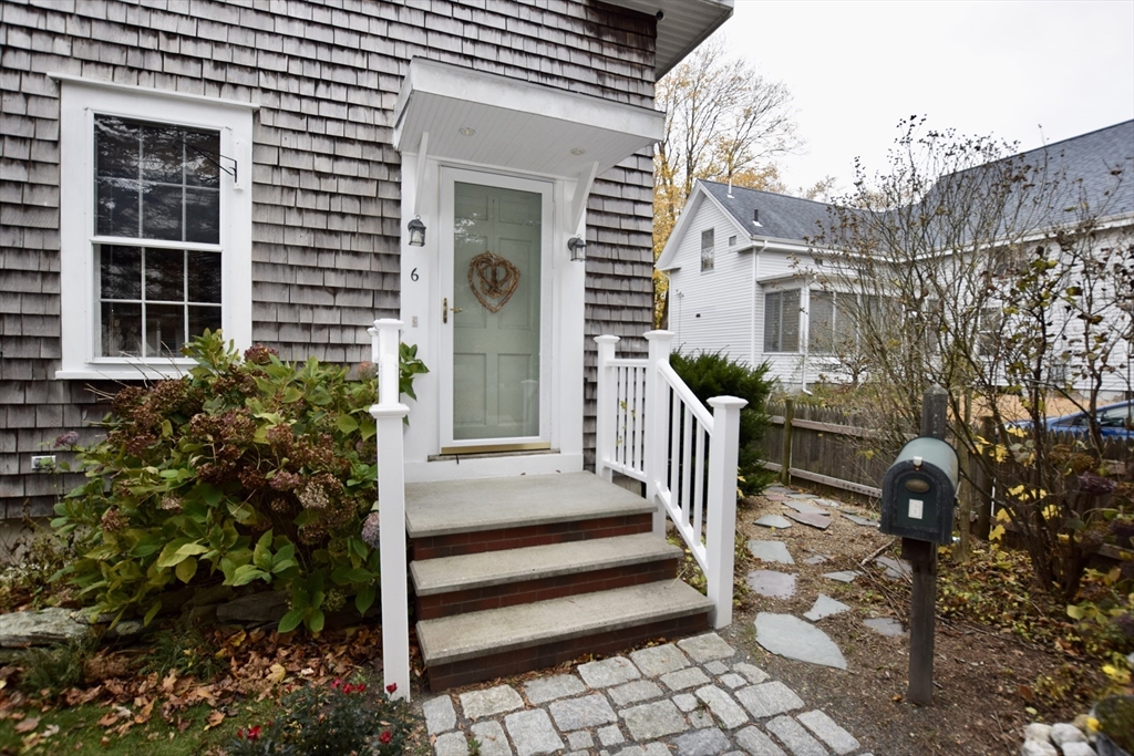 6 Barrows Street Middleboro, MA 02346 - Photo 2 of 41