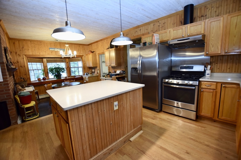 6 Barrows Street Middleboro, MA 02346 - Photo 21 of 41