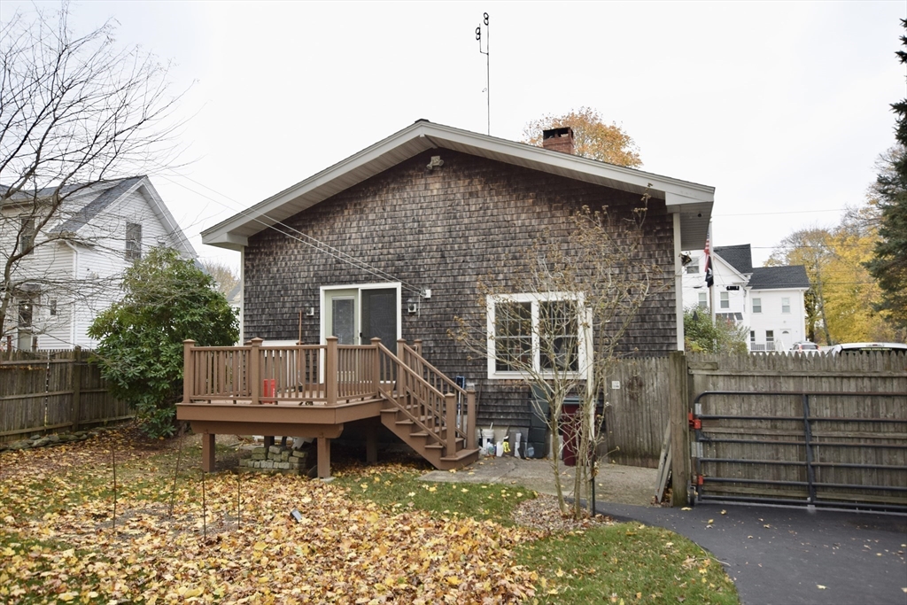 6 Barrows Street Middleboro, MA 02346 - Photo 36 of 41