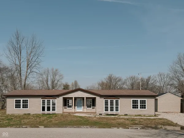 $200,000 | 747 Patterson Road, Columbus, IN 47203