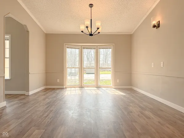 $200,000 | 747 Patterson Road, Columbus, IN 47203