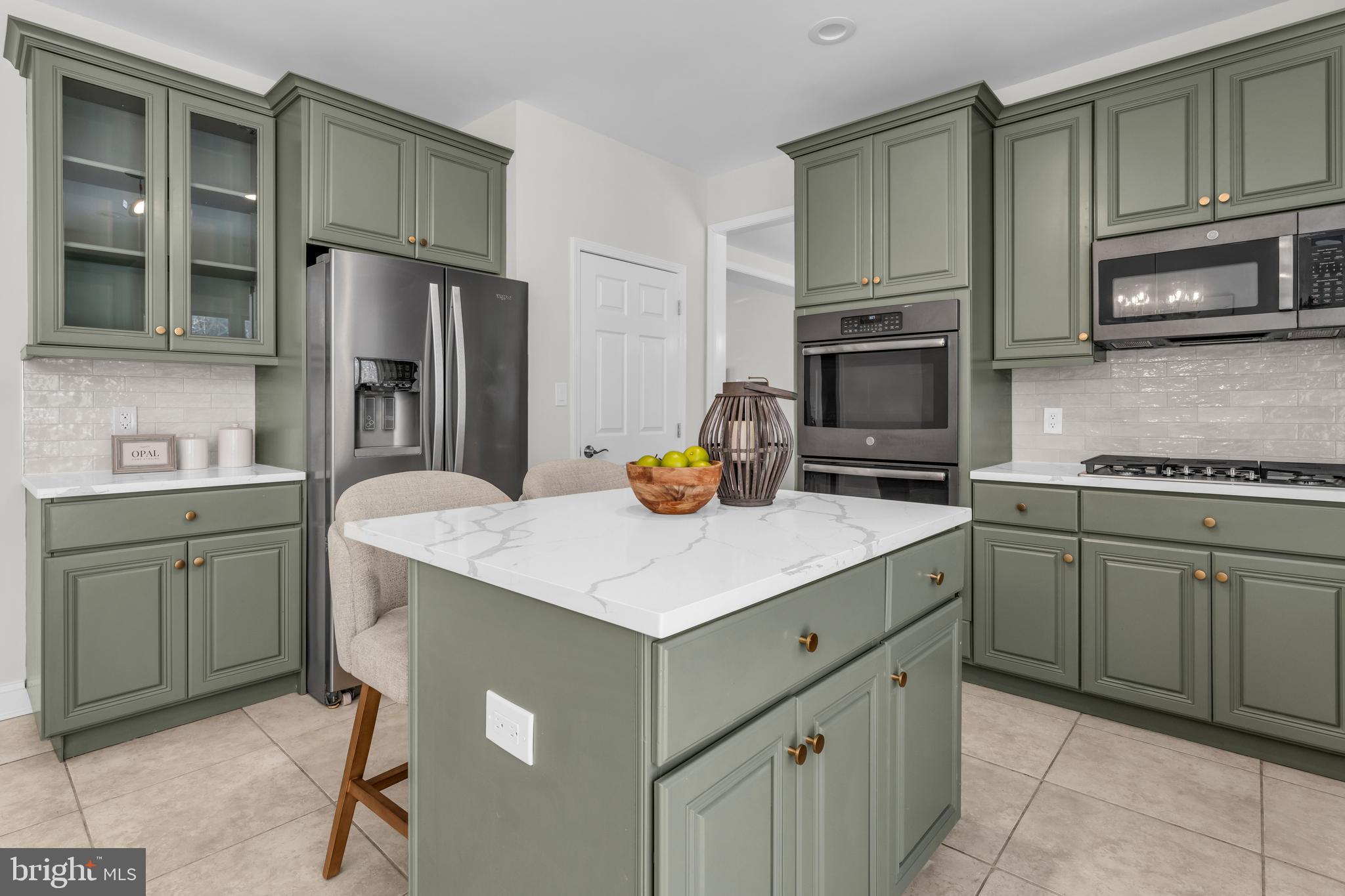 18 Vicari Way Tuckerton, NJ 08087 - Photo 12 of 48