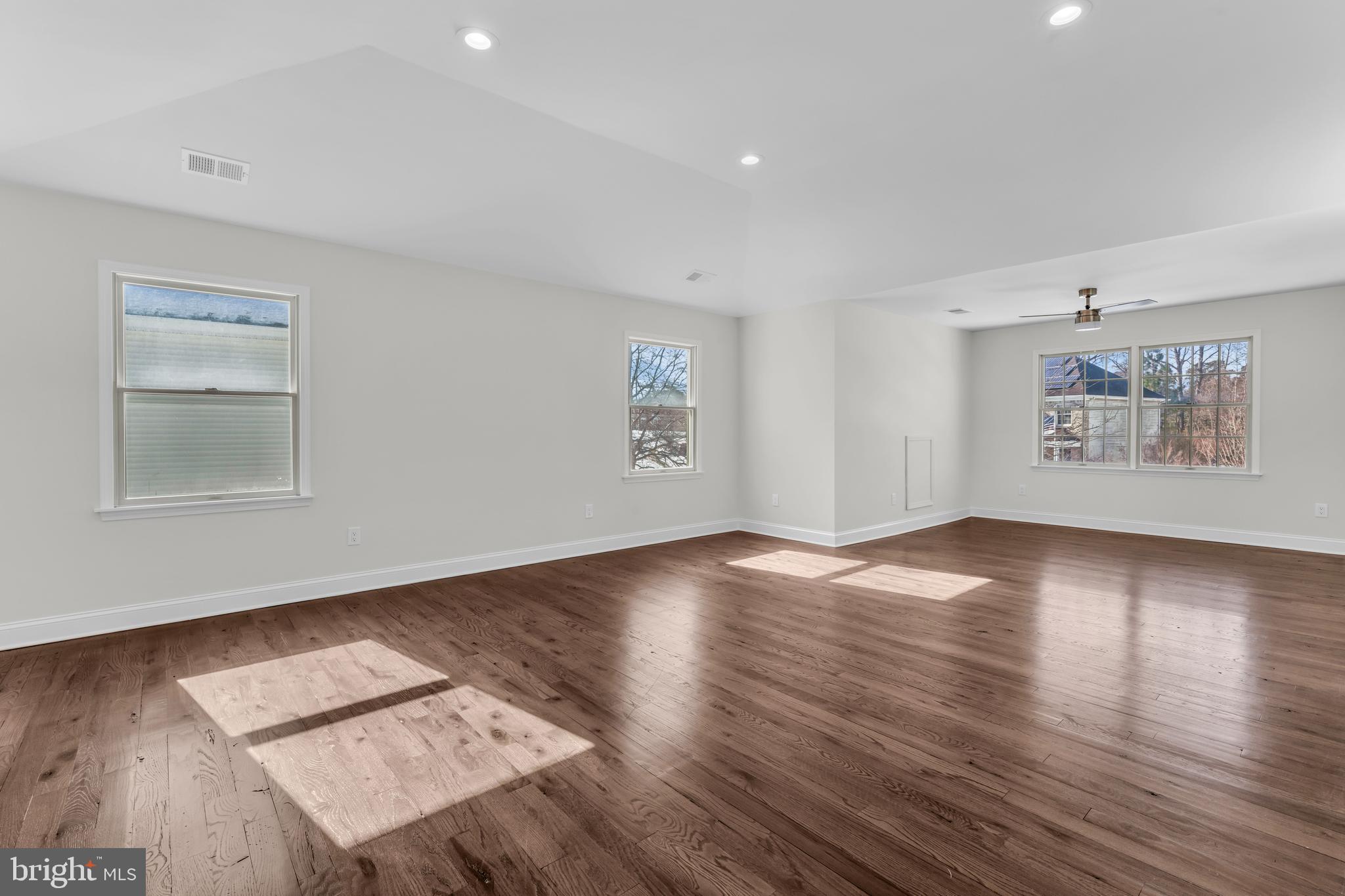 18 Vicari Way Tuckerton, NJ 08087 - Photo 34 of 48