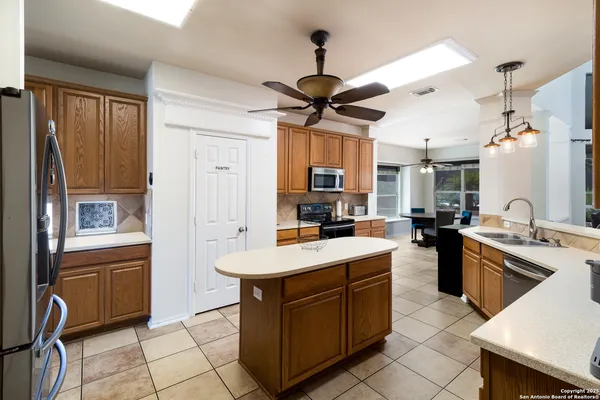 $614,900 | 100 Green Stone, Cibolo, TX 78108