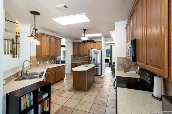 $614,900 | 100 Green Stone, Cibolo, TX 78108