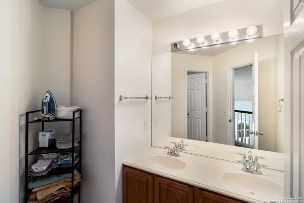 $614,900 | 100 Green Stone, Cibolo, TX 78108