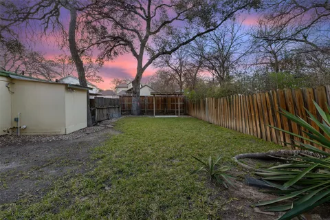 $999,950 | 2004 Griswold Lane, Austin, TX 78703