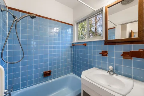 $999,950 | 2004 Griswold Lane, Austin, TX 78703