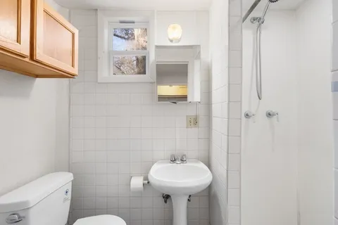 $999,950 | 2004 Griswold Lane, Austin, TX 78703