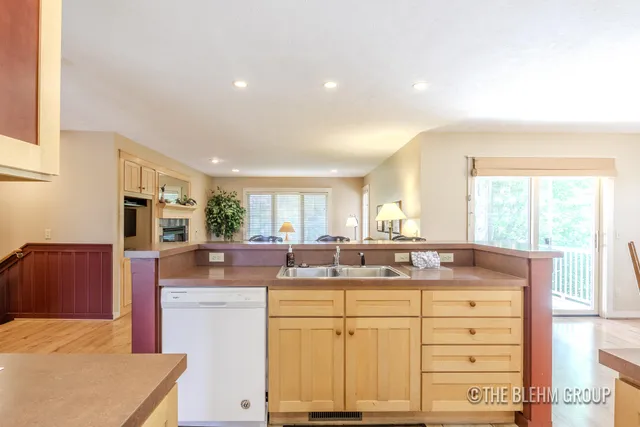 $780,000 | 12069 MountainTop Circle, Unit 704, Thompsonville, MI 49683