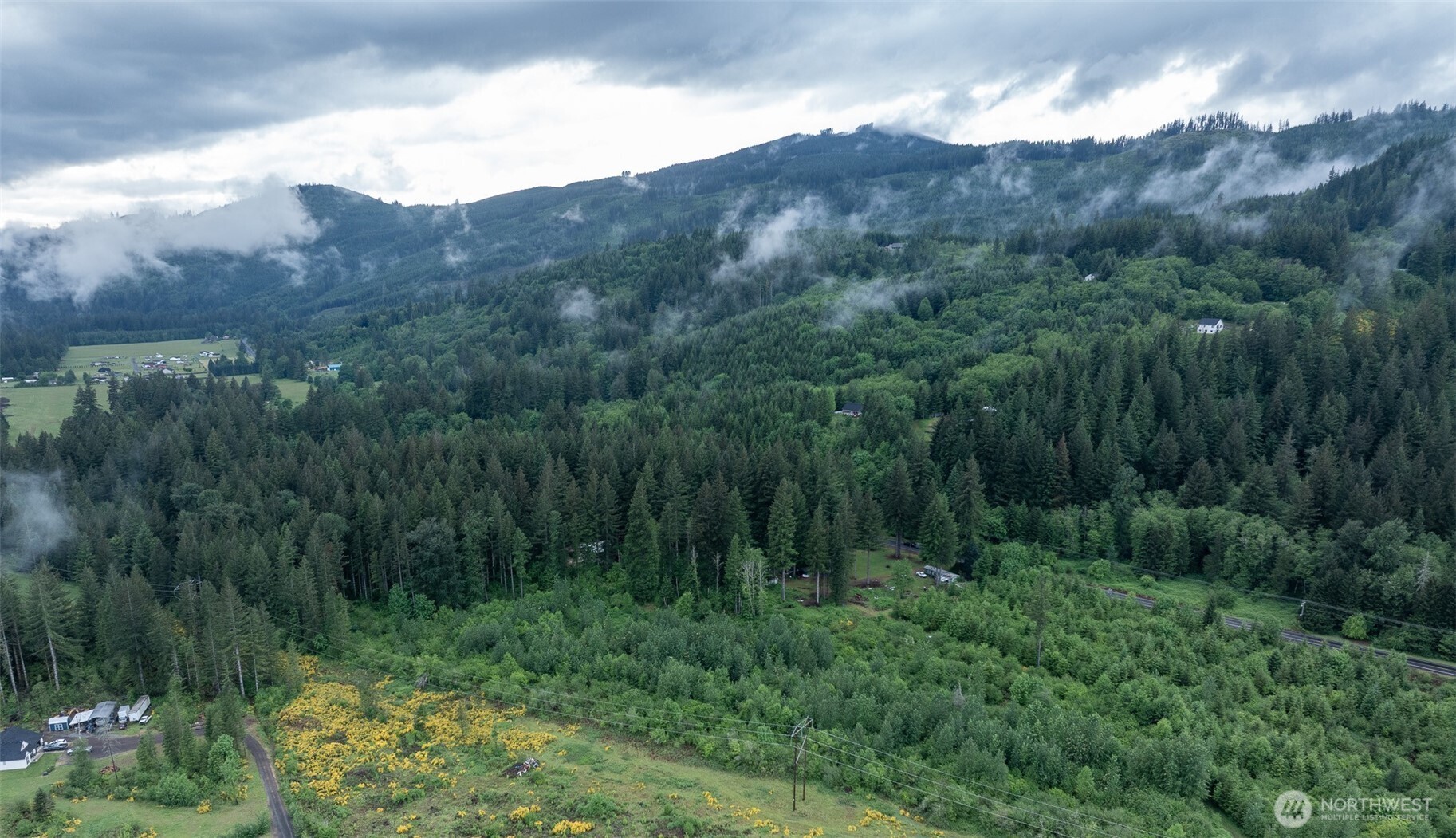 12155 Lewis River Road Ariel, WA 98603 - Photo 9 of 23