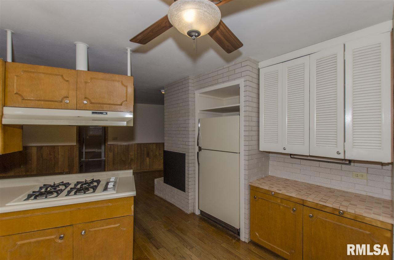 9005 North Frye Road Peoria, IL 61615 - Photo 13 of 35 Gallery Image 13