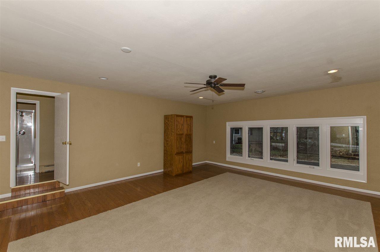 9005 North Frye Road Peoria, IL 61615 - Photo 18 of 35 Gallery Image 18