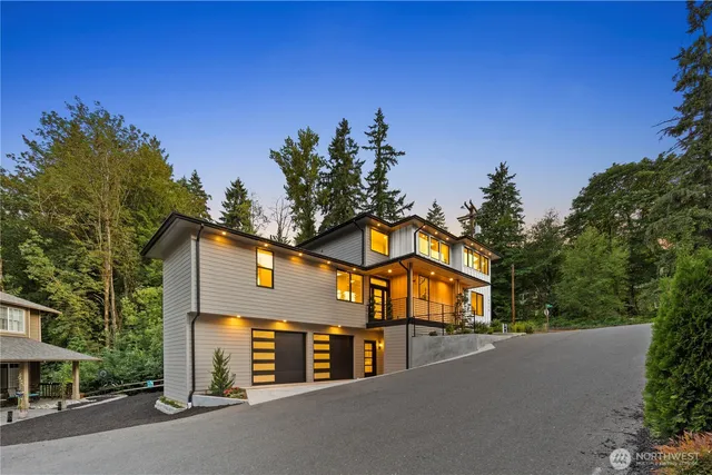 $1,988,888 | 19926 68th Avenue Northeast, Kenmore, WA 98028