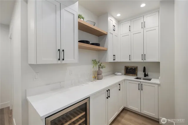 $1,988,888 | 19926 68th Avenue Northeast, Kenmore, WA 98028