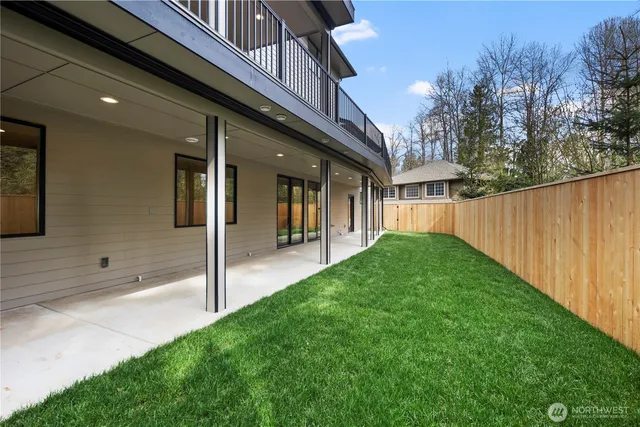 $1,988,888 | 19926 68th Avenue Northeast, Kenmore, WA 98028