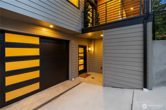 $1,988,888 | 19926 68th Avenue Northeast, Kenmore, WA 98028