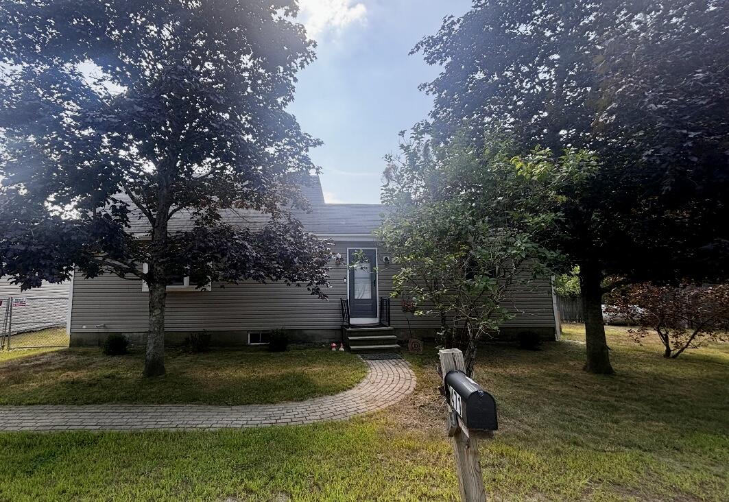 471 Hubbard Road Berwick, ME 03901 - Photo 1 of 35 IMG_9470