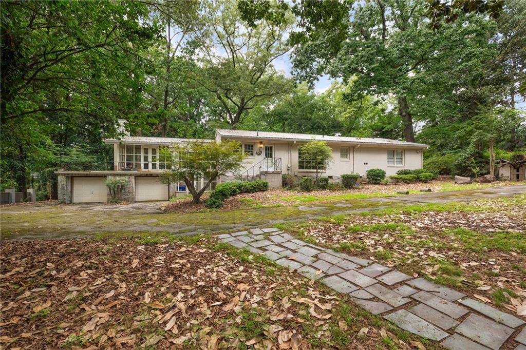 4715 Ridgeview Road Atlanta, GA 30338 - Photo 14 of 21 Gallery Image 14