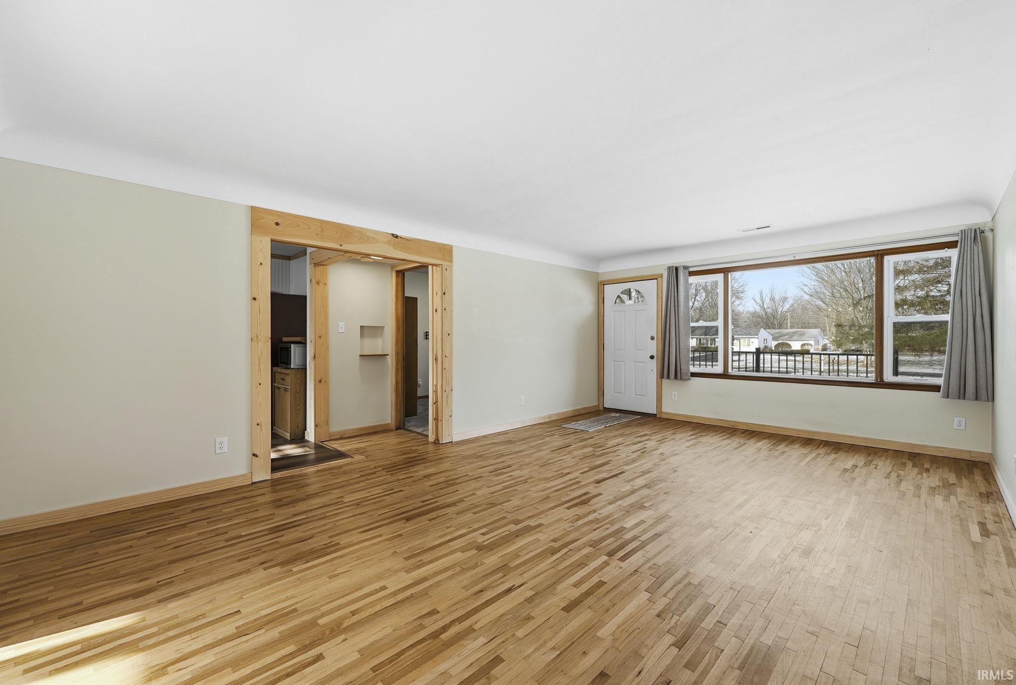 4512 Beckstein Drive Fort Wayne, IN 46815 - Photo 8 of 35