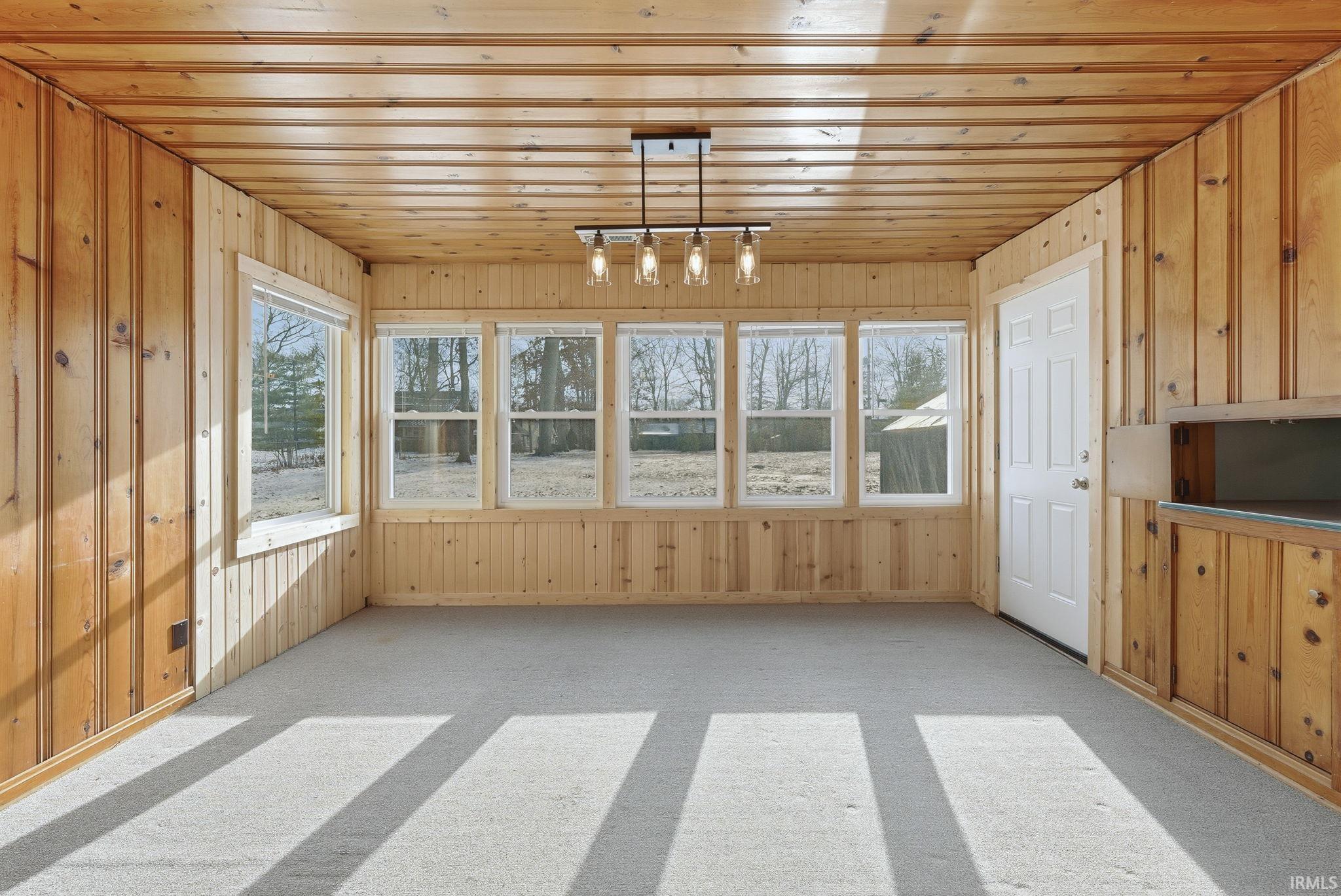 4512 Beckstein Drive Fort Wayne, IN 46815 - Photo 9 of 35