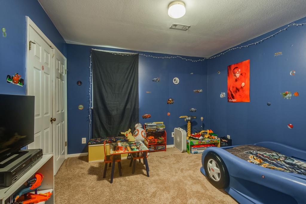 1043 Gallion Road Cumberland Furnace, TN 37051 - Photo 14 of 19 2nd Bedroom
