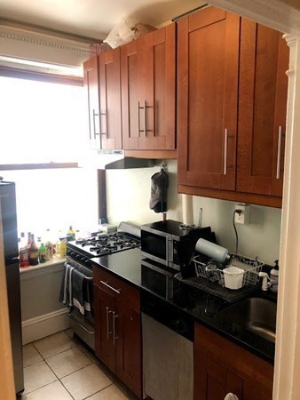 8 Garrison Street, Unit 401 Boston, MA 02116 - Photo 2 of 13