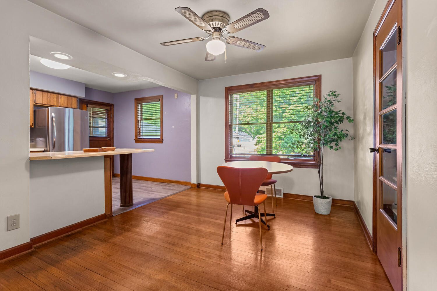 405 North Draper Avenue Champaign, IL 61821 - Photo 8 of 33 Gallery Image 8