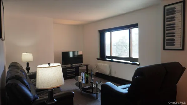$3,500 | 21 Lake Street, Unit 6G, White Plains, NY 10603