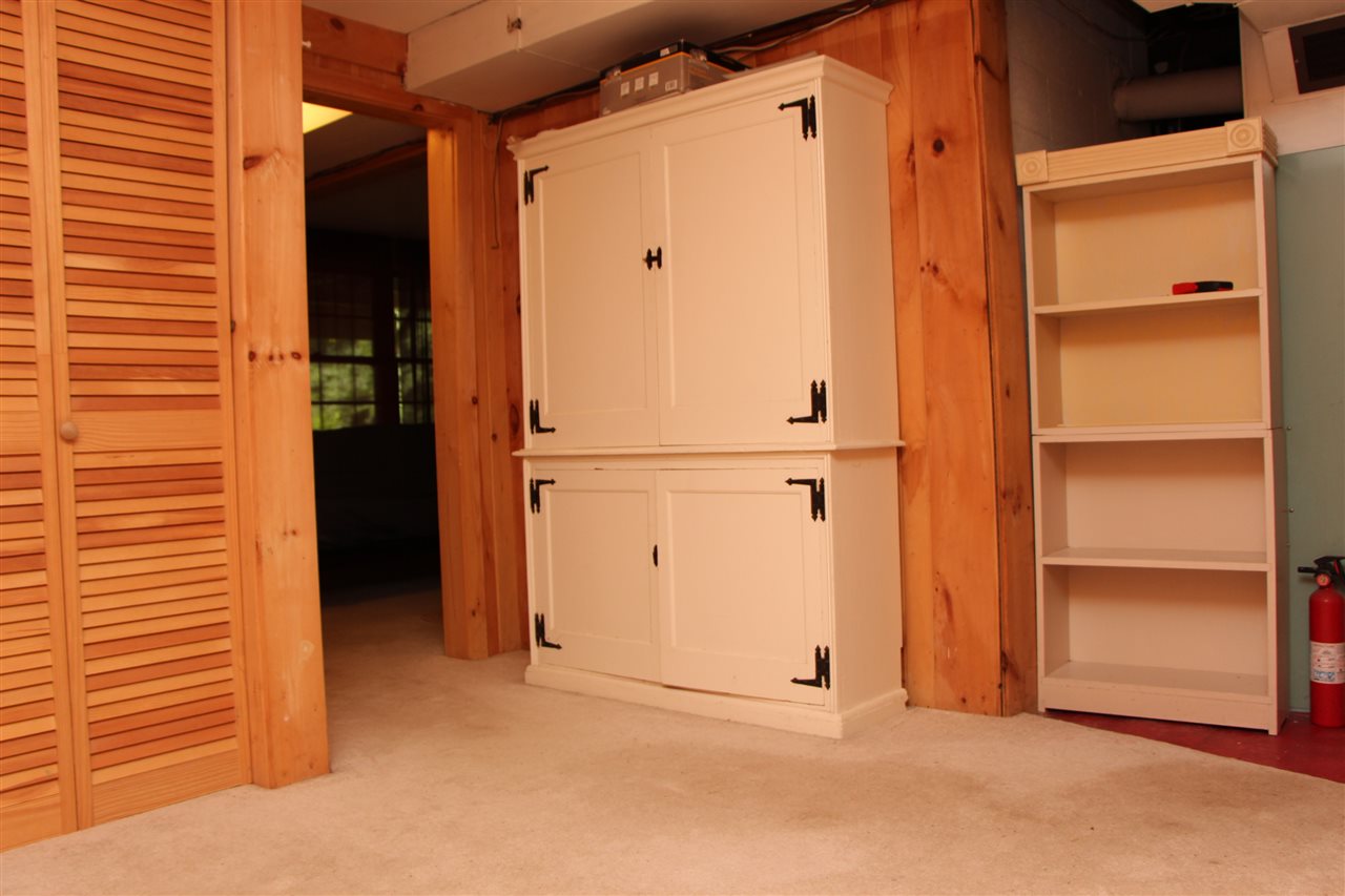 612 Hague Road Dummerston, VT 05301 - Photo 14 of 25