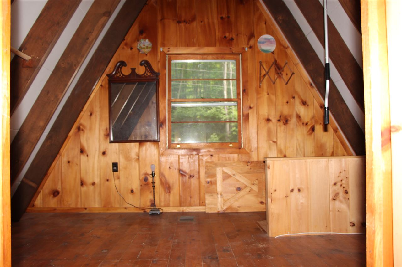 612 Hague Road Dummerston, VT 05301 - Photo 9 of 25