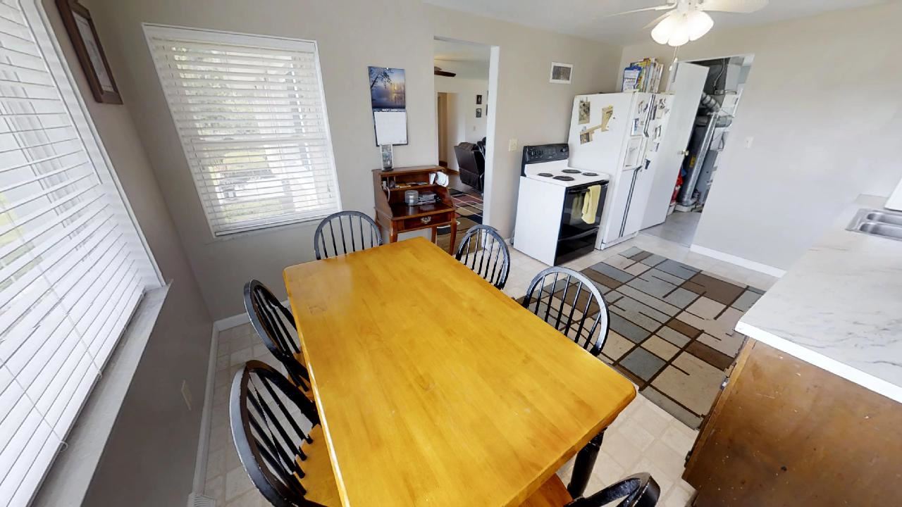 1640 West Ridge Road Bay City, MI 48708 - Photo 7 of 23 Gallery Image 7