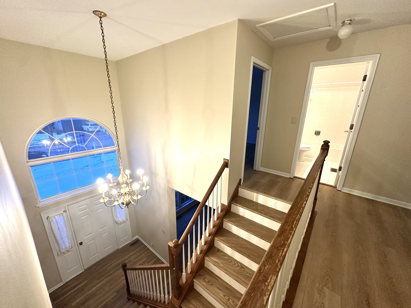 1008 Victoria Drive Fox River Grove, IL 60021 - Photo 5 of 30