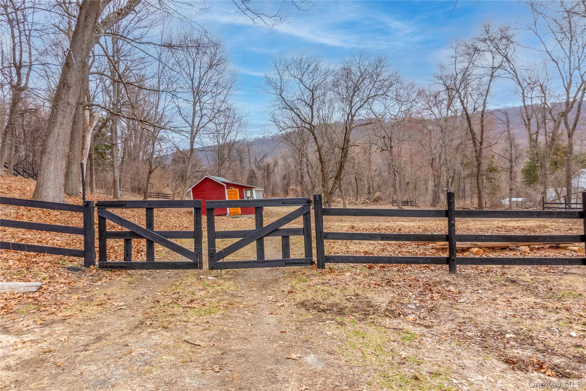 523 Shenandoah Road Hopewell Junction, NY 12533 - Photo 25 of 27 a view of park bench
