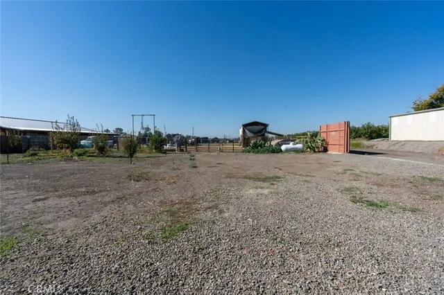 $660,000 | 17225 Custer Avenue, Dos Palos, CA 93620