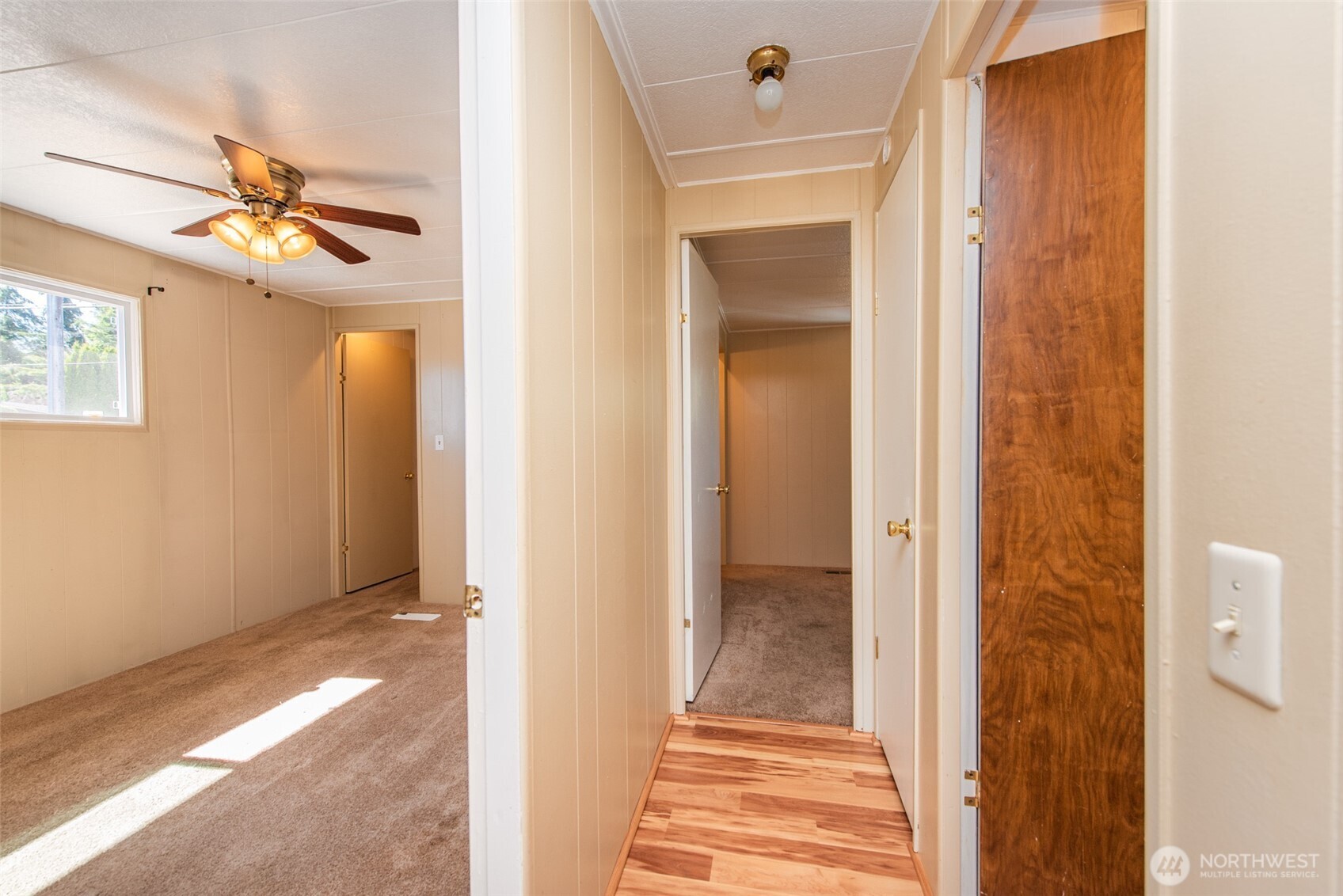 921 South 3rd Avenue, Unit 15 Sequim, WA 98382 - Photo 22 of 34