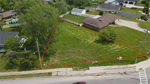 $144,900 | 755 North Forest Road, Amherst, NY 14221