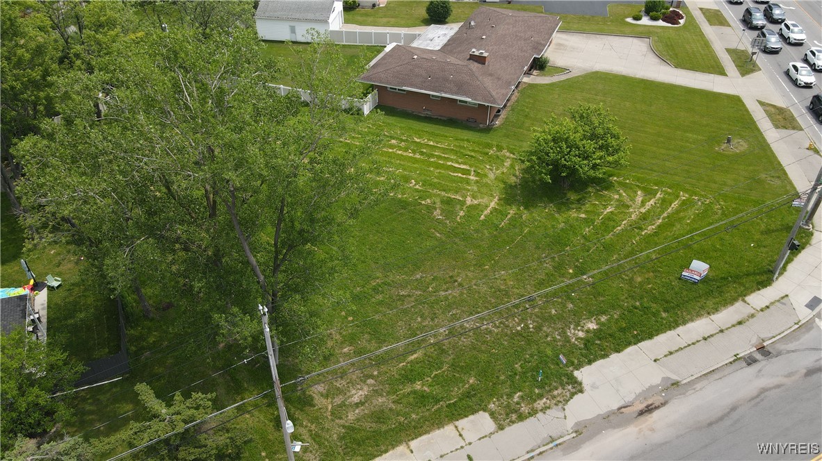 755 North Forest Road Amherst, NY 14221 - Photo 2 of 2