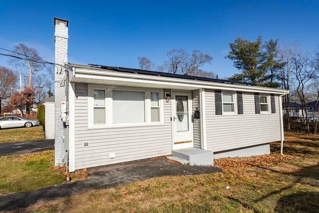 $552,000 | 16 Falconer Avenue, Brockton, MA 02301