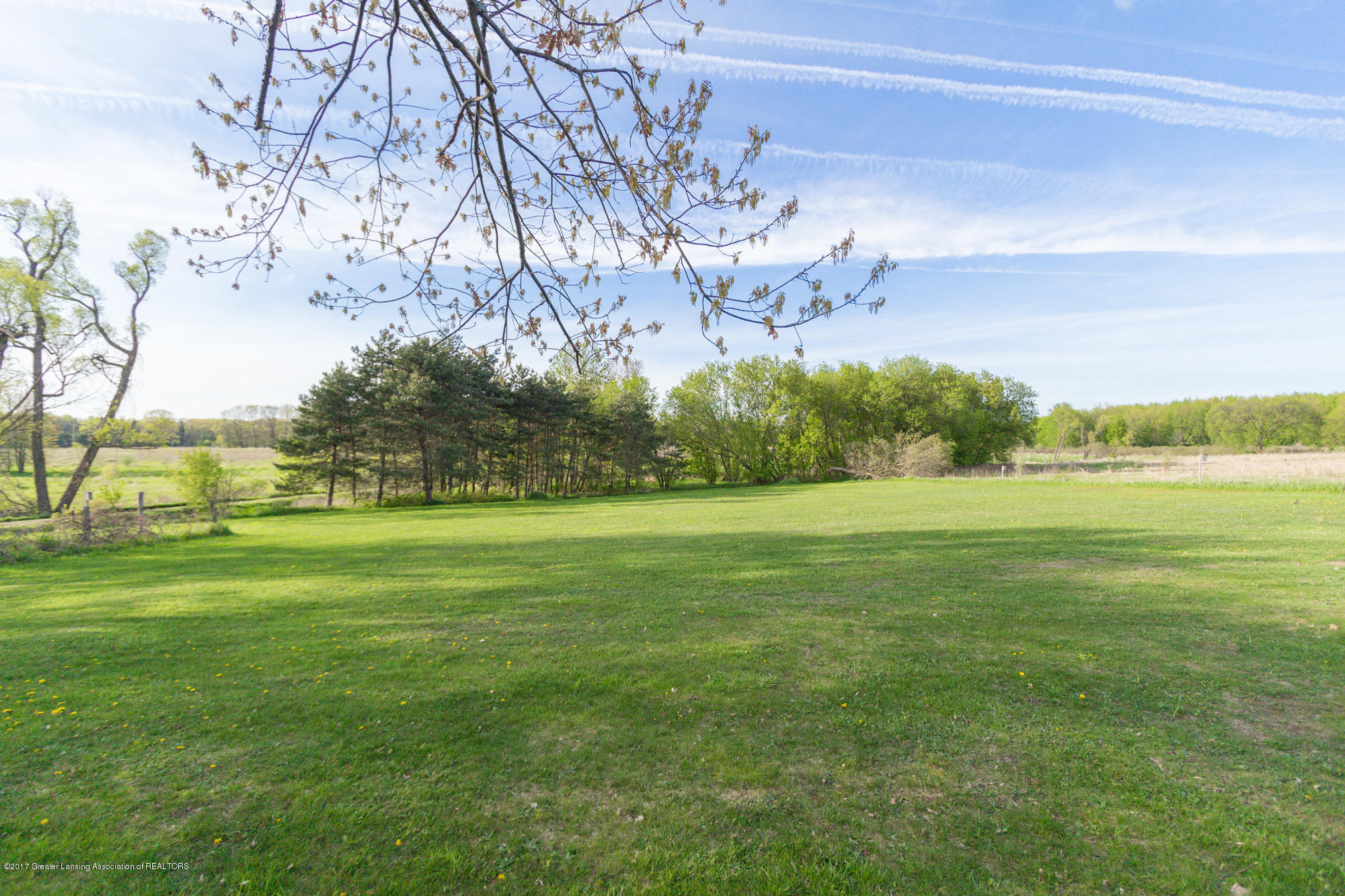 5230 West Stoll Road Lansing, MI 48906 - Photo 5 of 25 5230_W_Stoll_RESHOOT-5