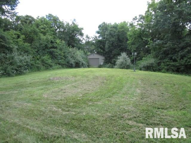 15874 Red Shale Hill Road Pekin, IL 61554 - Photo 4 of 36