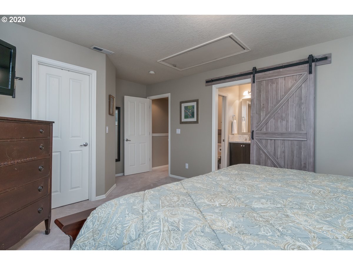 11663 Southwest Auklet Loop Beaverton, OR 97007 - Photo 14 of 25 Gallery Image 14