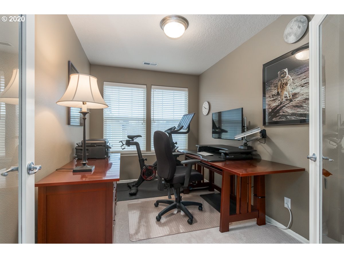 11663 Southwest Auklet Loop Beaverton, OR 97007 - Photo 10 of 25 Gallery Image 10